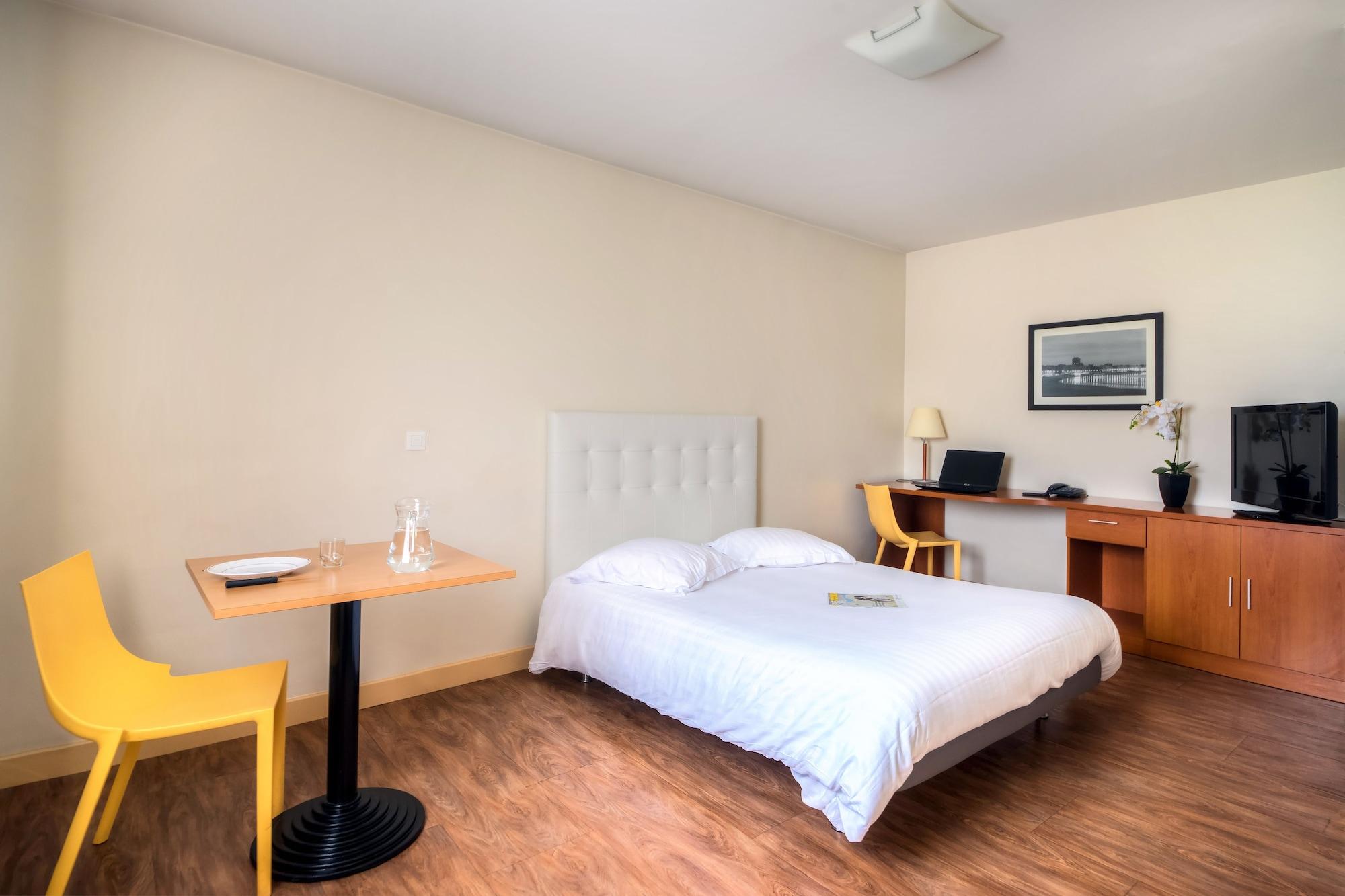 Zenitude Hôtel-Résidences Les Portes de l'Océan Saint-Nazaire  Exterior foto