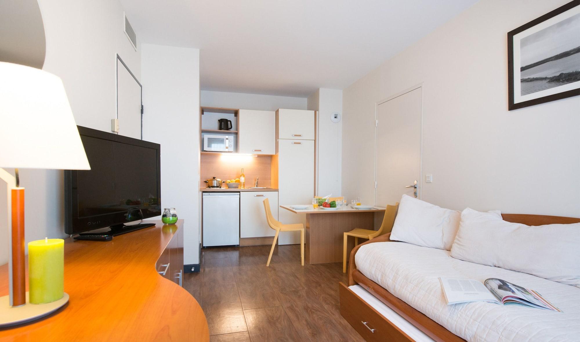 Zenitude Hôtel-Résidences Les Portes de l'Océan Saint-Nazaire  Exterior foto