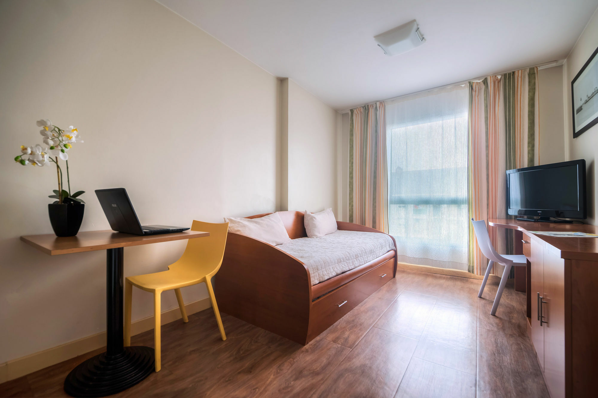 Zenitude Hôtel-Résidences Les Portes de l'Océan Saint-Nazaire  Exterior foto