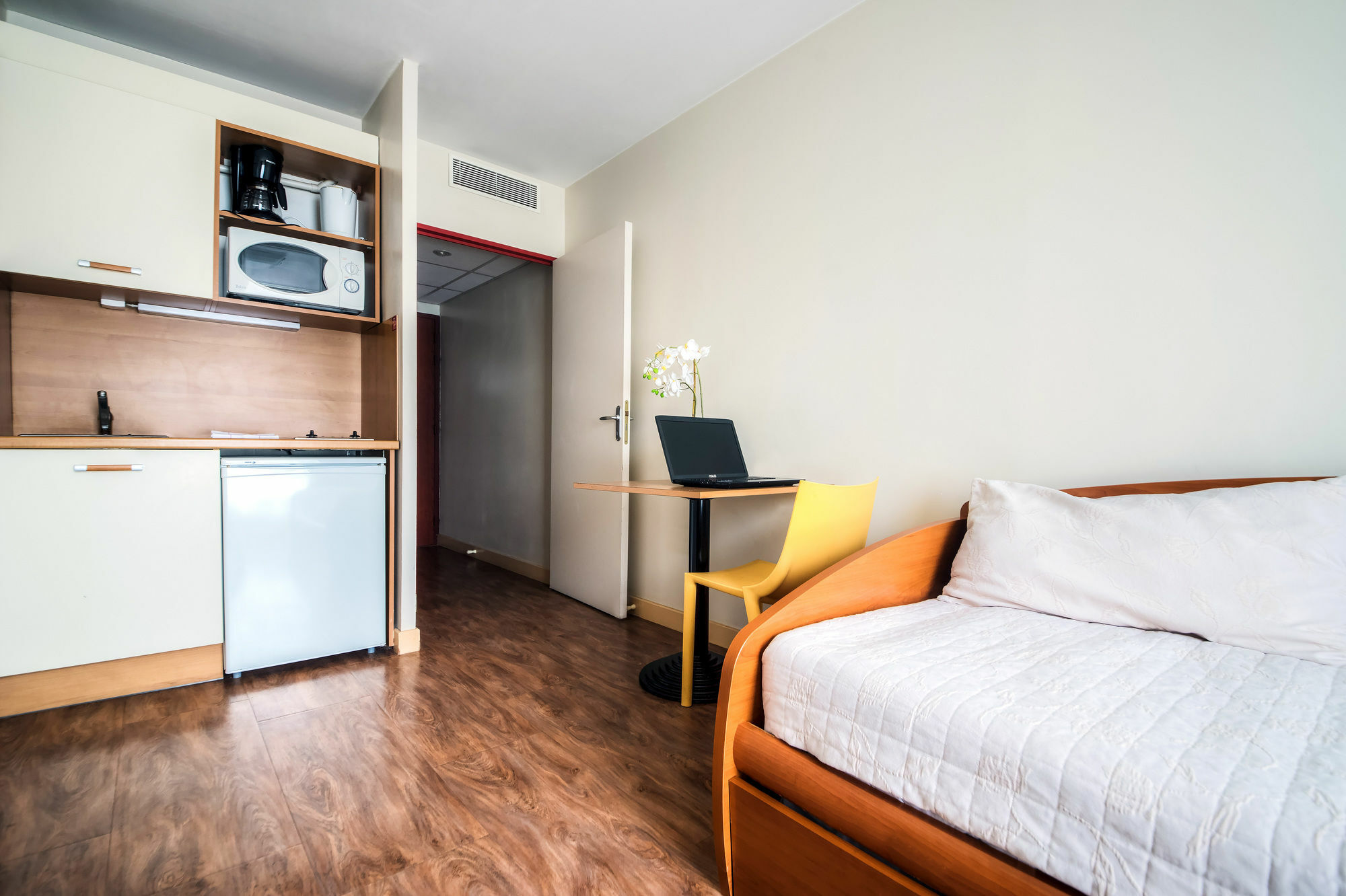 Zenitude Hôtel-Résidences Les Portes de l'Océan Saint-Nazaire  Exterior foto