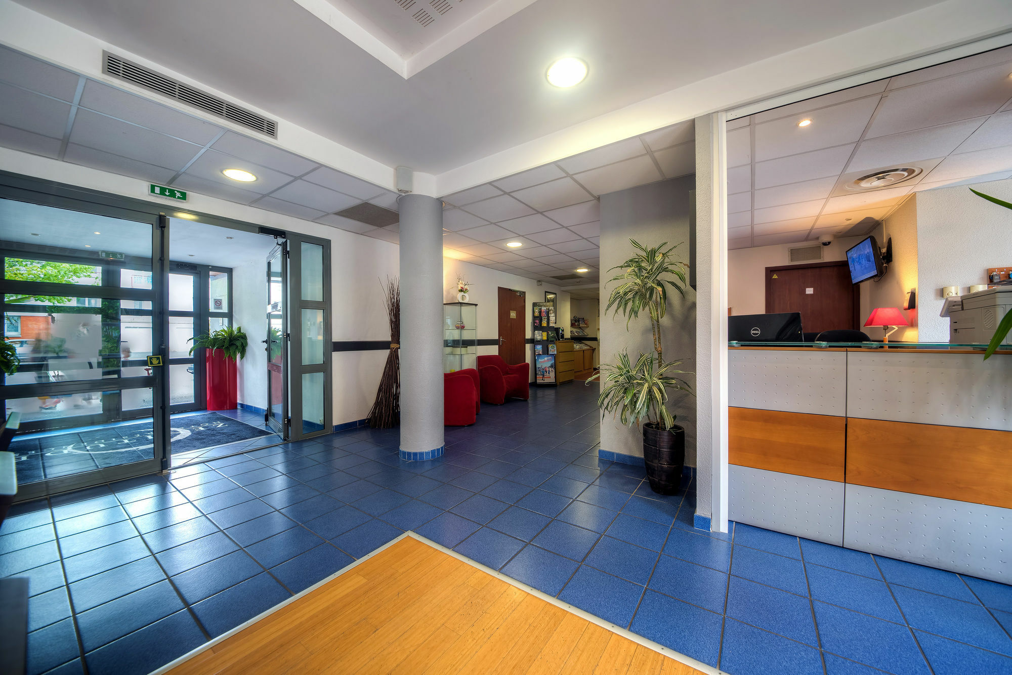 Zenitude Hôtel-Résidences Les Portes de l'Océan Saint-Nazaire  Exterior foto